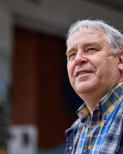 COPD patient wearing blue jacket