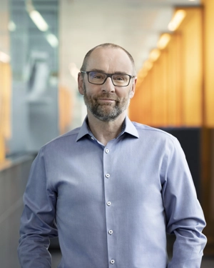 Tony Wood profile