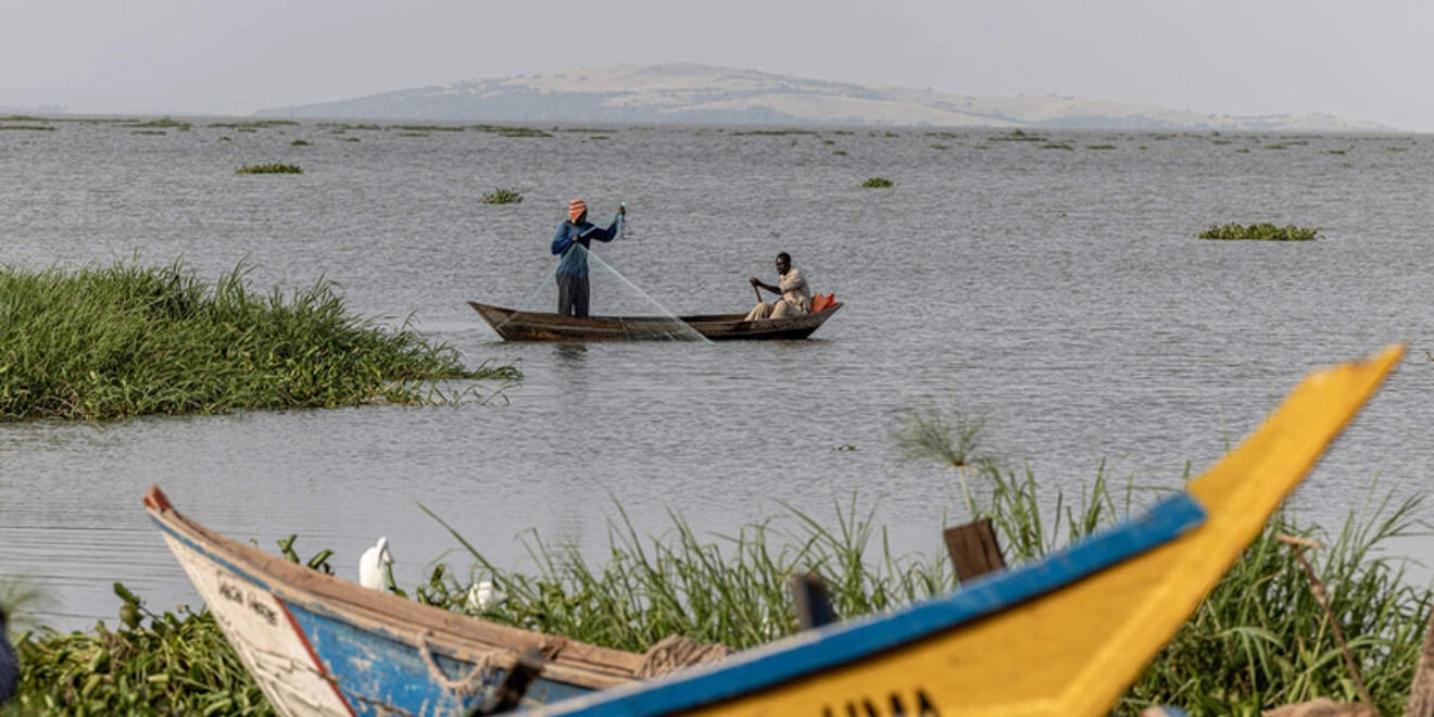 Fisherman working at Lake Victoria, Kenya